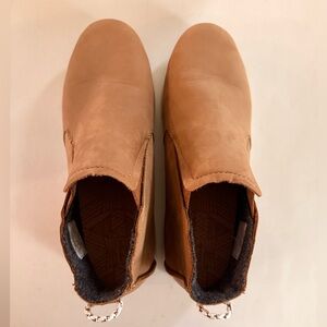 Women's Olukai Tan Ankle Boots